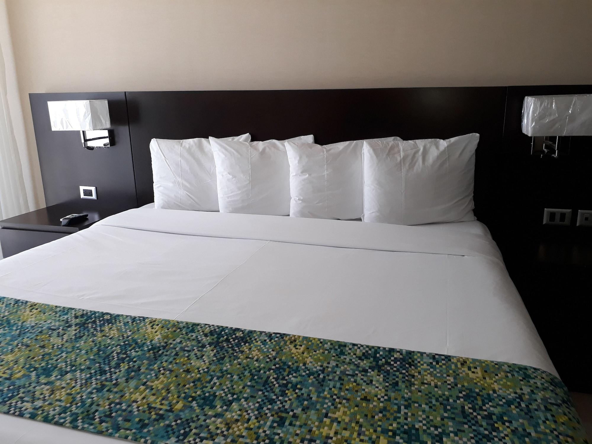Seven Crown La Paz Malecon Hotel Buitenkant foto