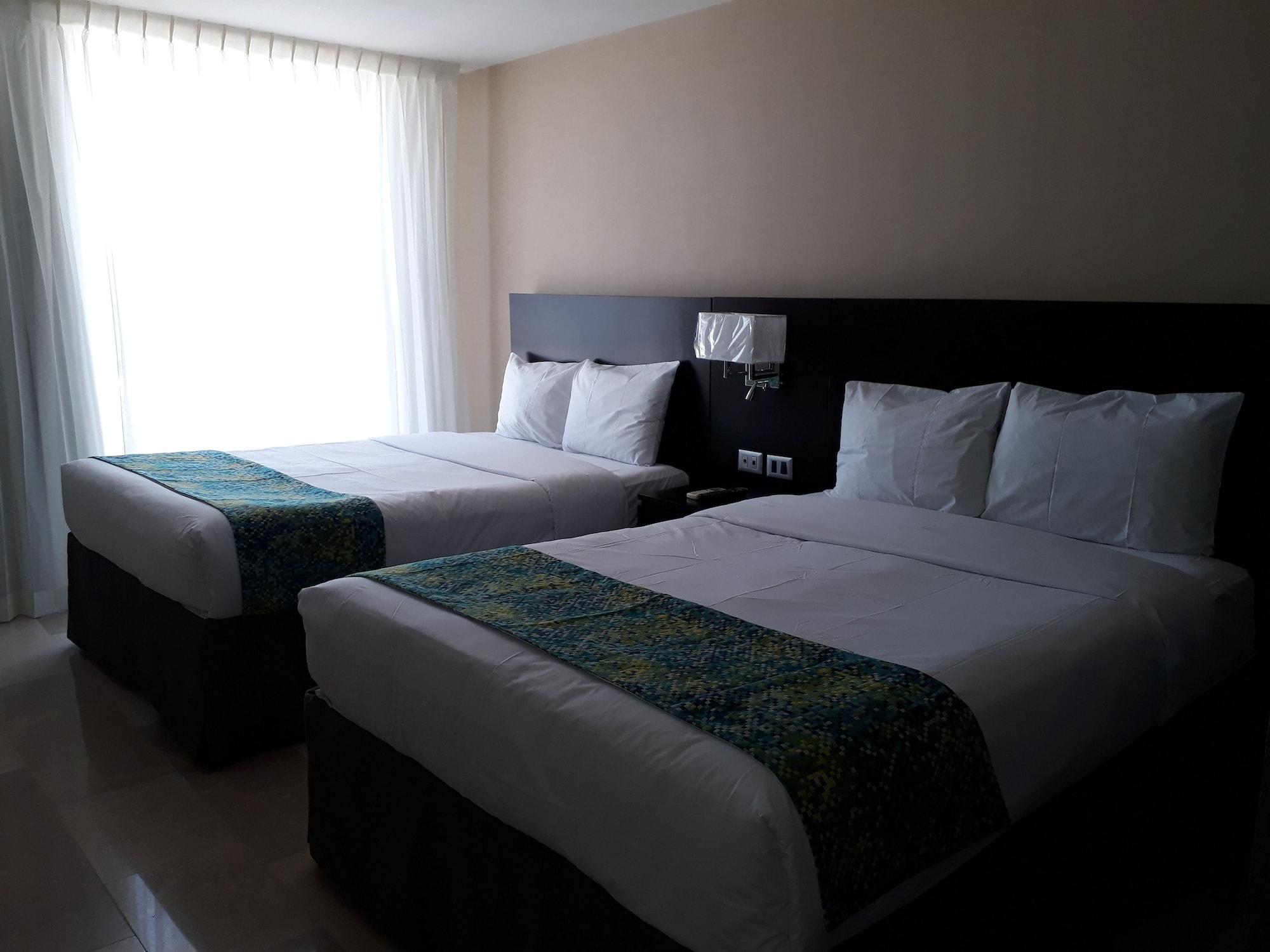 Seven Crown La Paz Malecon Hotel Buitenkant foto
